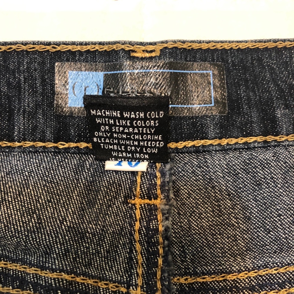 Jeans - Picture 2 of 2